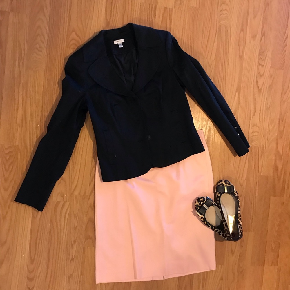 Cute J.CREW pink/blush skirt.